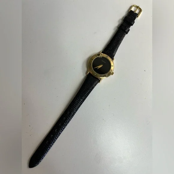 GUCCI vintage 3000.2.L Gucci ladies Watch - Picture 10 of 13